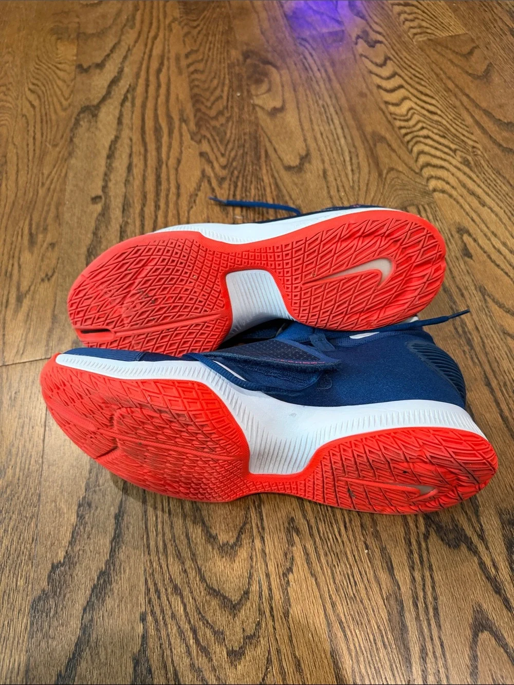 Nike Zoom HyperRev basketball shoes men’s size 12